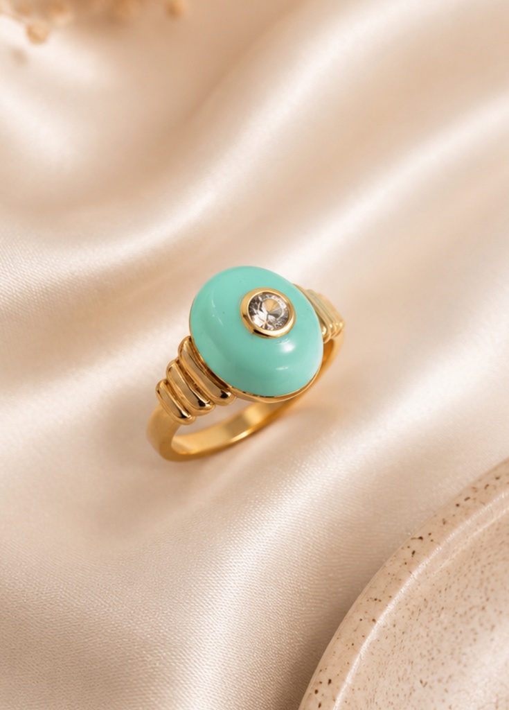 Mint crystal ring